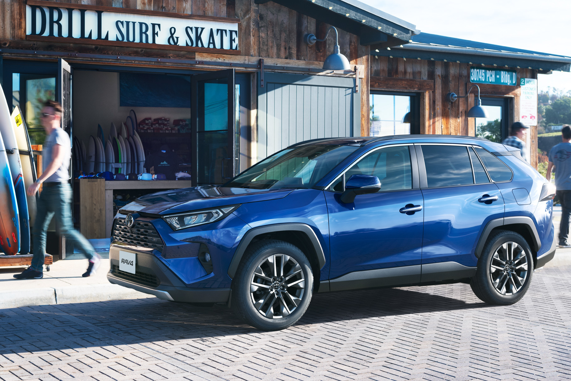 Rav4 特長 トヨタカローラ滋賀