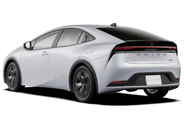 U（HYBRID）｜リヤ　U（2WD）
