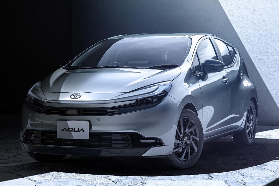 アクア改良202509 | トヨタカローラ滋賀