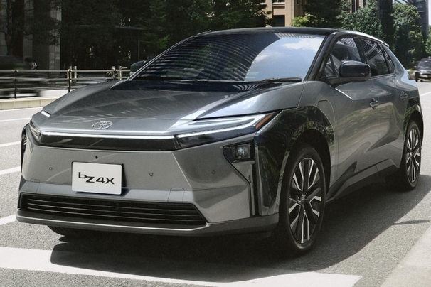 【モデル入り素材】Z（4WD）