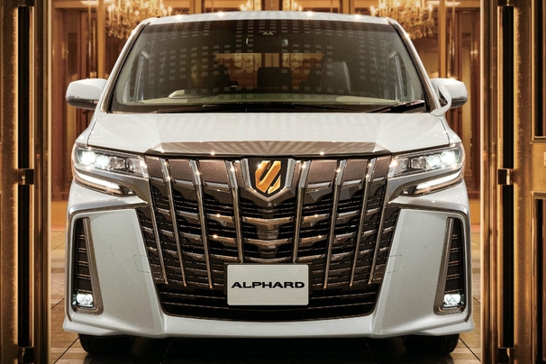 特別仕様車 S“TYPE GOLDⅢ”（7人乗り・2WD）［ベース車両はS（7人乗り・2WD）］