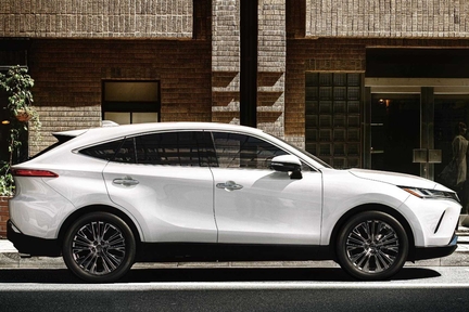 【モデル入り素材】Z（ガソリン・2WD）