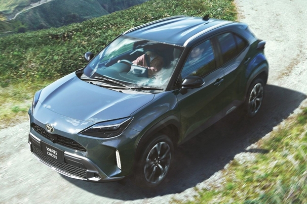 【モデル入り素材】Z“Adventure”（ハイブリッド・2WD）