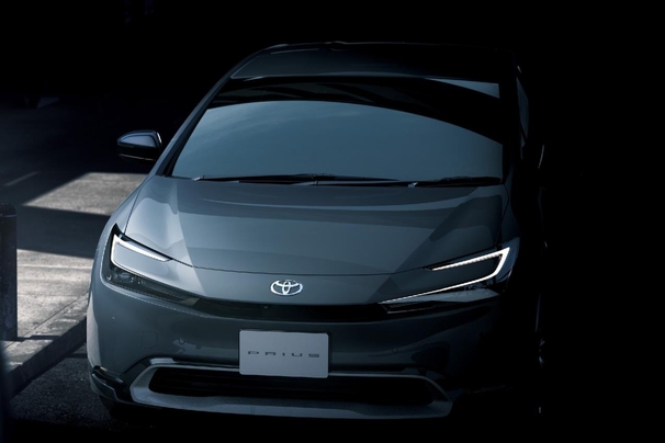 【モデル入り素材】Z（ハイブリッド・2WD）