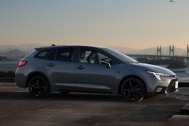 カローラ ツーリング 特別仕様車 ACTIVE SPORT（2WD）